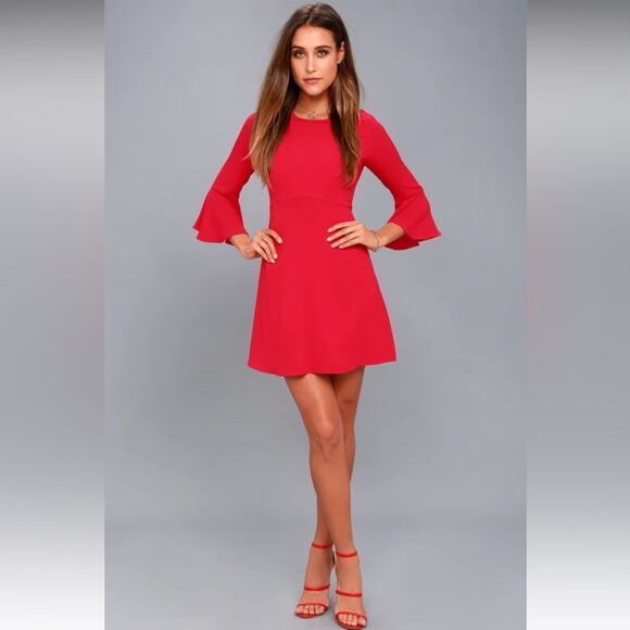 Lulus Center of Attend‎ Red Flounce 3/4 Bell Sleeve Mini Dress Size M - Picture 1 of 12